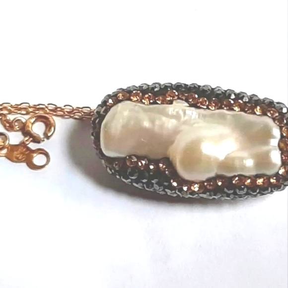 Genuine Two Sided Baroque Biwa Freshwater Pearl 14k Chain Yellow & Black Stones - Picture 2 of 5